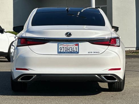 Used 2025 Lexus ES 350 w/ Premium Package image 8