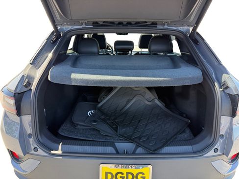 Certified 2023 Volkswagen ID.4 Pro S RWD image 17