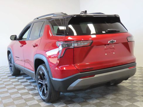 Certified 2025 Chevrolet Equinox LT w/ Convenience Package II AWD/4WD image 3
