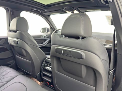 Used 2024 BMW X5 sDrive40i w/ Premium Package image 40