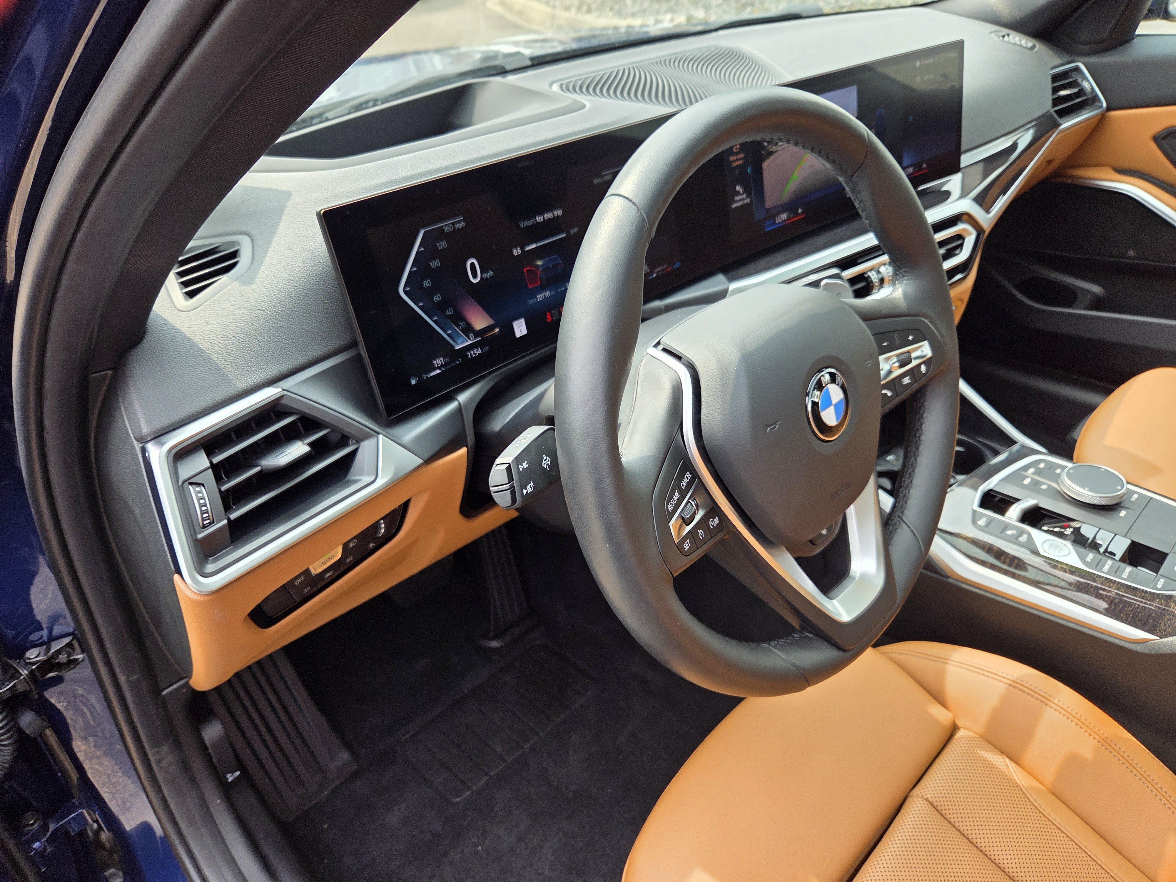 Certified 2023 BMW 330i xDrive Sedan w/ Premium Package AWD/4WD image 10