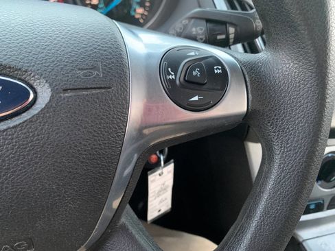 Used 2014 Ford Focus SE image 32