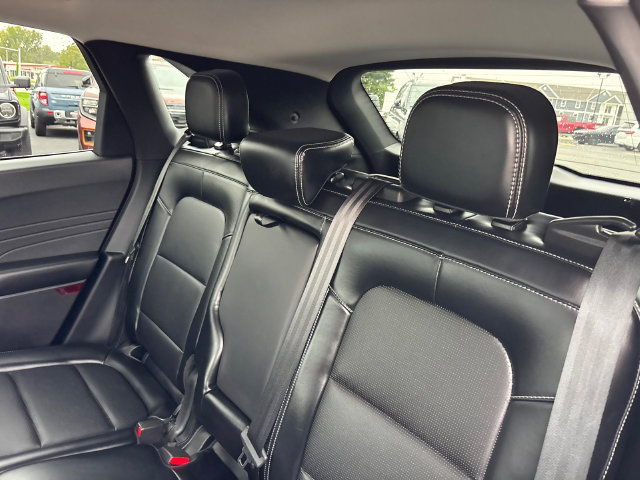 Certified 2023 Ford Escape Platinum AWD/4WD image 26
