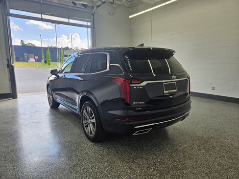 Used 2024 Cadillac XT6 Premium Luxury w/ Technology Package AWD/4WD image 3