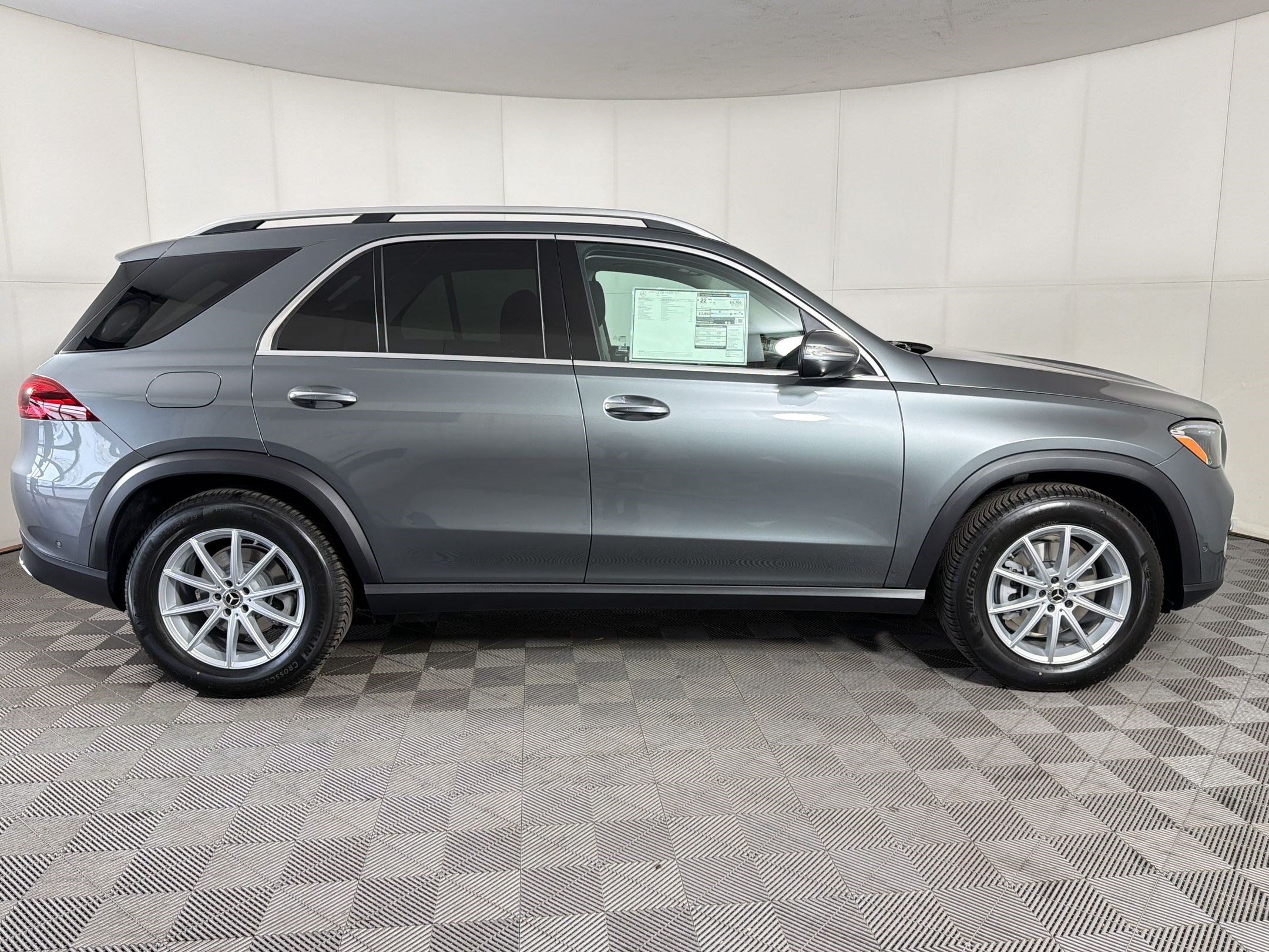 Used 2026 Mercedes-Benz GLE 350 4MATIC image 8