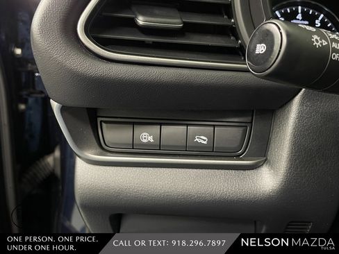 Certified 2024 MAZDA CX-30 AWD 2.5 S w/ Select Sport Pkg image 28