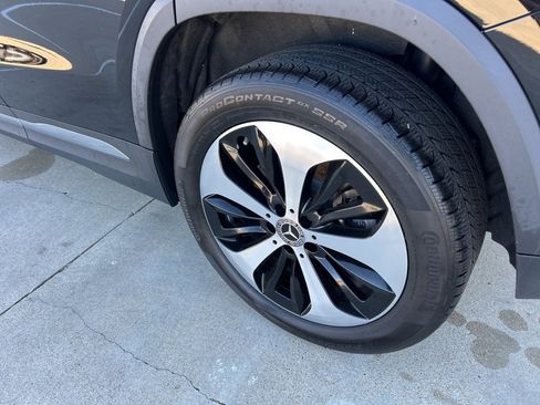 Used 2024 Mercedes-Benz GLA 250 image 10