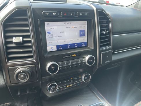 Used 2021 Ford Expedition Limited AWD/4WD image 13