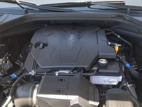 New 2026 Genesis GV70 2.5T AWD/4WD image 8