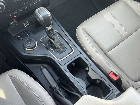 Certified 2021 Ford Ranger Lariat w/ Equipment Group 501A High image 27