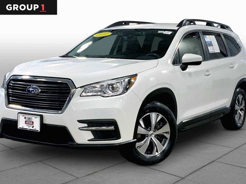Certified 2022 Subaru Ascent Premium w/ Convenience Package AWD/4WD image 1