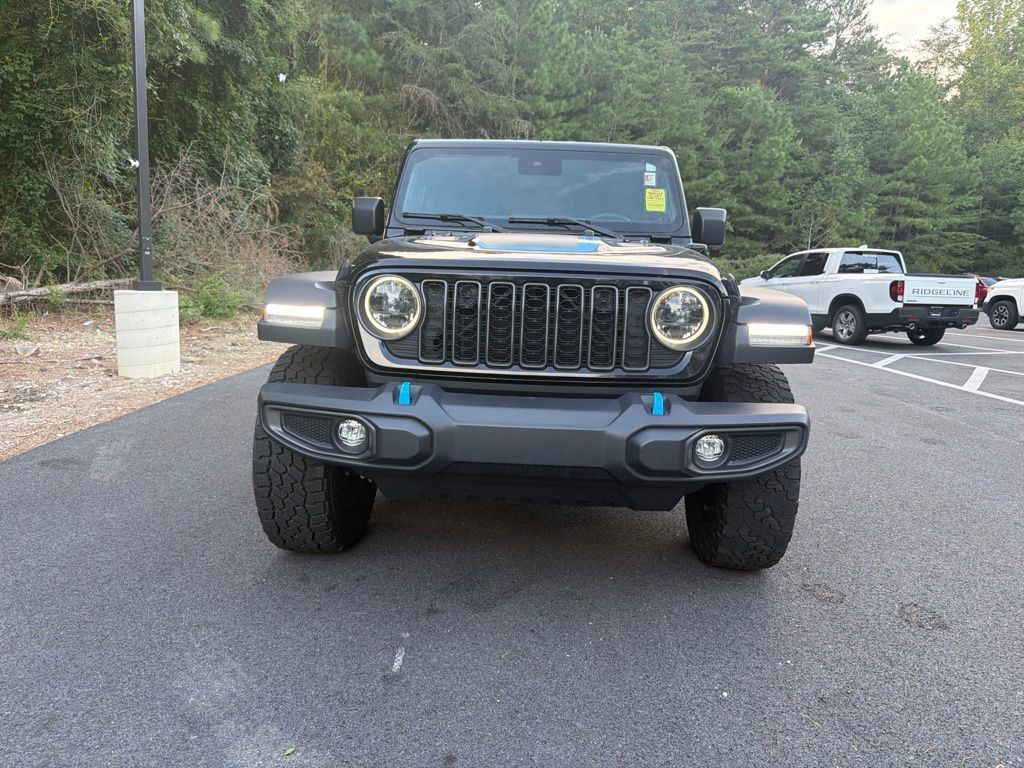 Used 2024 Jeep Wrangler Unlimited Rubicon 4xe AWD/4WD image 3
