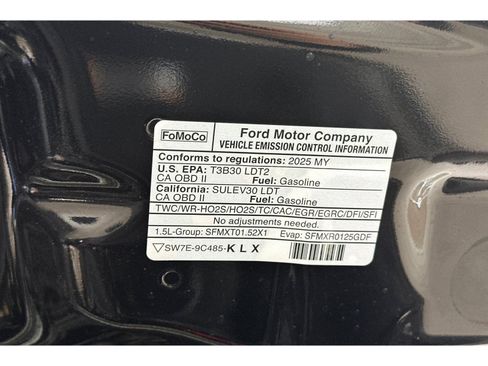 Used 2025 Ford Escape ST-Line AWD/4WD image 28