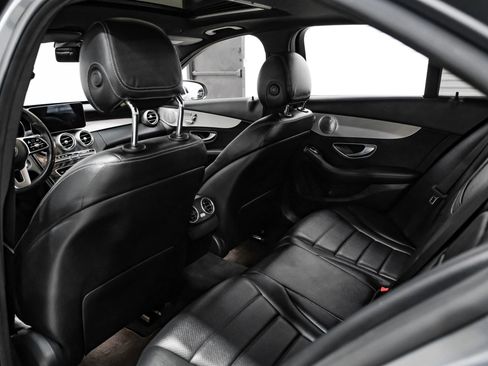 Used 2020 Mercedes-Benz C 300 Sedan image 36