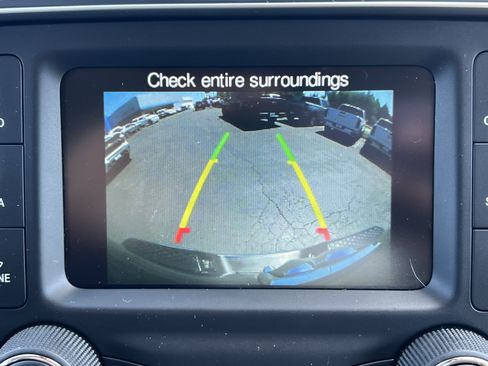 Used 2018 RAM 2500 Tradesman w/ Chrome Appearance Group AWD/4WD image 13
