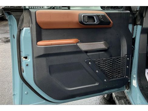 Used 2023 Ford Bronco Outer Banks image 23