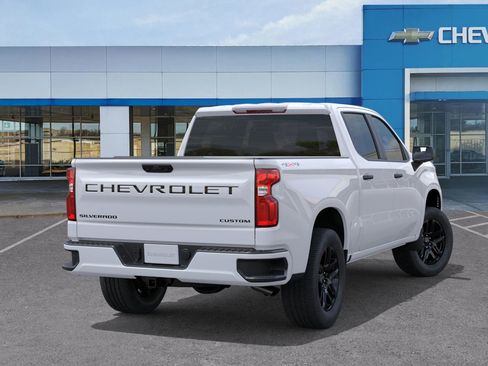 New 2026 Chevrolet Silverado 1500 Custom w/ LPO, Dark Essentials Package AWD/4WD image 4