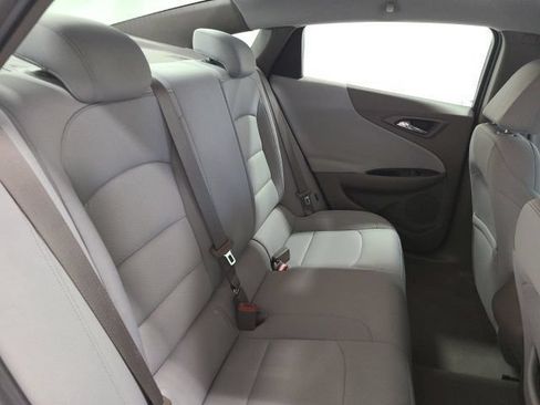 Used 2022 Chevrolet Malibu LS FWD image 14