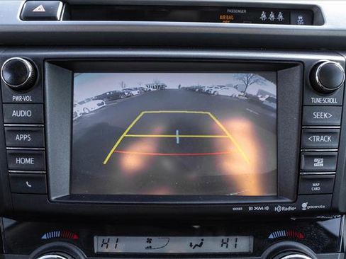 Used 2018 Toyota RAV4 Limited image 17