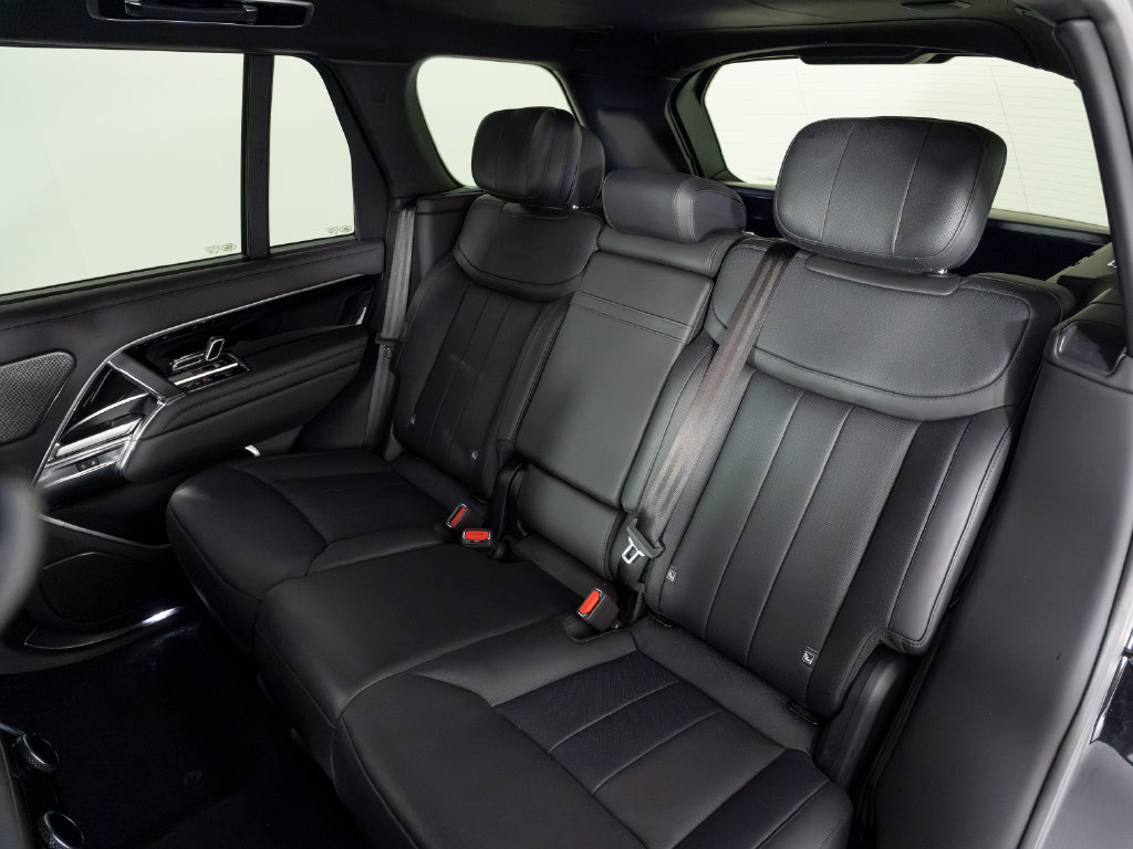 Used 2024 Land Rover Range Rover Autobiography AWD/4WD image 43