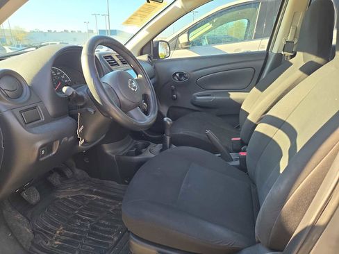 Used 2013 Nissan Versa S image 4