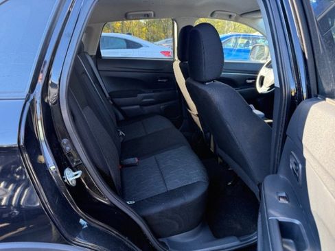 Used 2022 Mitsubishi Outlander Sport ES image 19