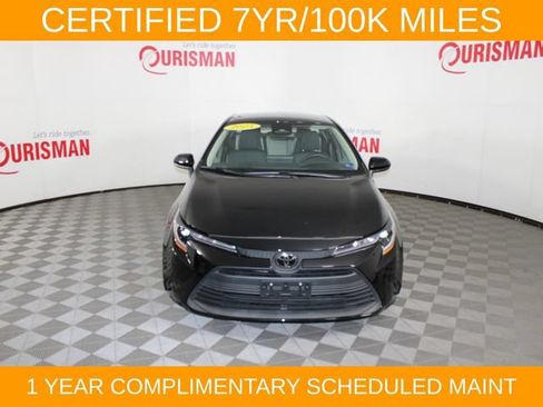 Used 2025 Toyota Corolla LE w/ Convenience Package FWD image 12
