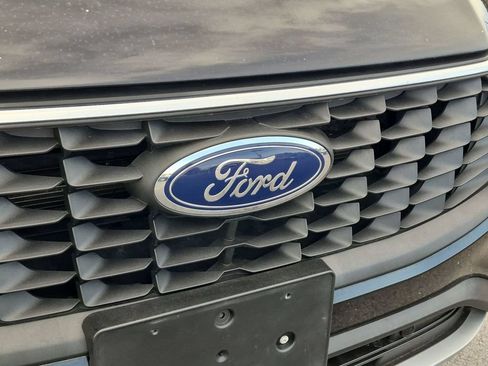 Used 2024 Ford Escape Active AWD/4WD image 10