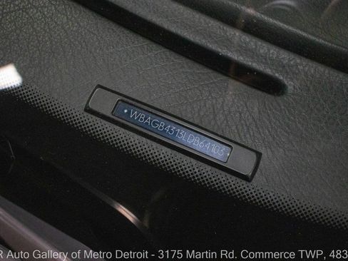 Used 1990 BMW 735i image 17