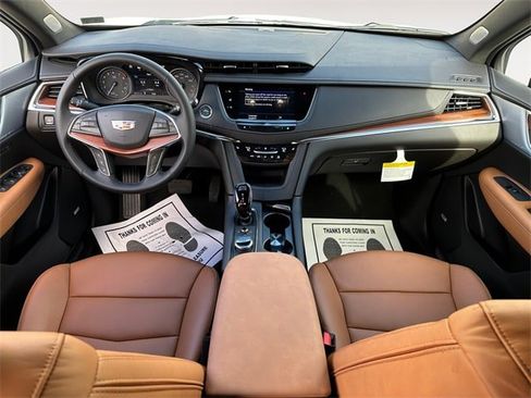 New 2025 Cadillac XT5 Premium Luxury w/ Technology Package image 10