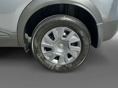 New 2026 Nissan Kicks S image 16