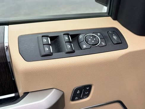 Used 2020 Ford F250 Lariat AWD/4WD image 19