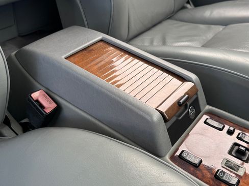 Used 1989 Mercedes-Benz 560 SEC image 14