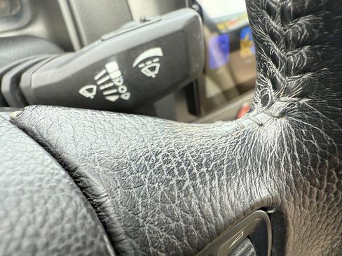 Used 2008 Saturn Vue XR w/ Premium Trim Package image 38