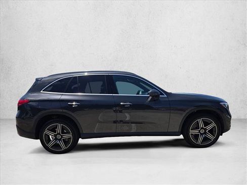 Certified 2026 Mercedes-Benz GLC 300 image 4