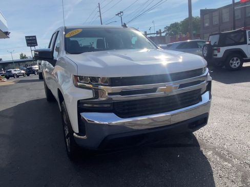 Used 2022 Chevrolet Silverado 1500 LT image 31