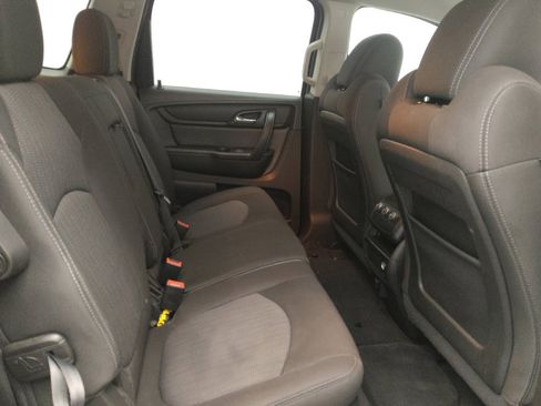 Used 2016 Chevrolet Traverse LT w/ Style and Technology Package FWD image 19