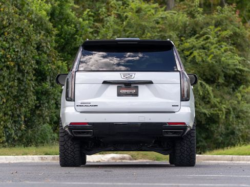 Used 2026 Cadillac Escalade Platinum Sport w/ LPO, ONYX Package AWD/4WD image 53