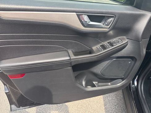 Used 2021 Ford Escape SEL AWD/4WD image 9