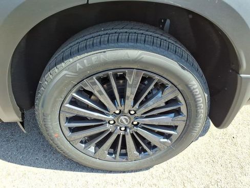 New 2026 Nissan Pathfinder SL AWD/4WD image 4