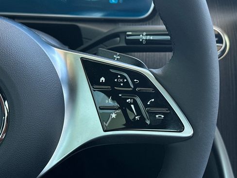 New 2025 Mercedes-Benz C 300 4MATIC Sedan image 26