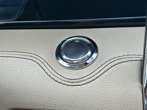 Used 2024 Lincoln Navigator L Reserve AWD/4WD image 28