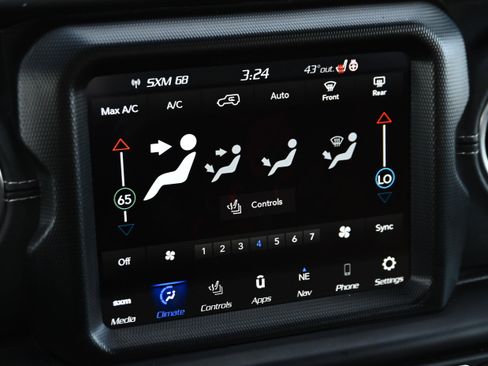 Used 2022 Jeep Wrangler Unlimited Sahara w/ Cold Weather Group image 33