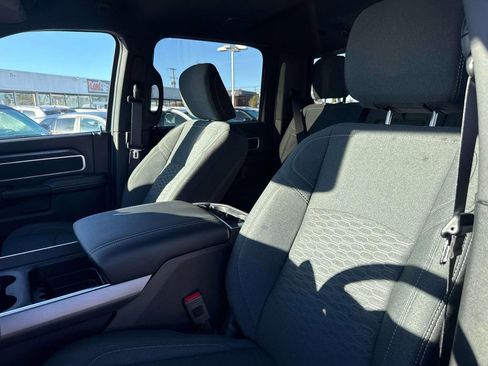 New 2026 RAM 2500 Big Horn AWD/4WD image 24