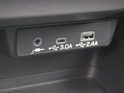 Used 2026 Subaru Crosstrek 2.0i Premium image 15