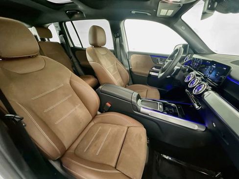 Used 2026 Mercedes-Benz GLB 250 image 27