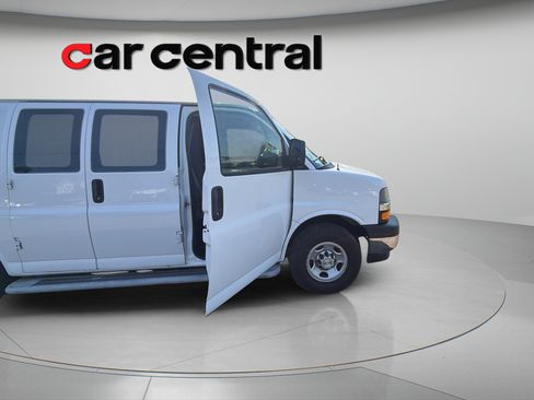 Used 2021 Chevrolet Express 2500 w/ Driver Convenience Package RWD image 7