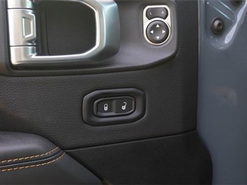 New 2026 Jeep Gladiator Sport image 20