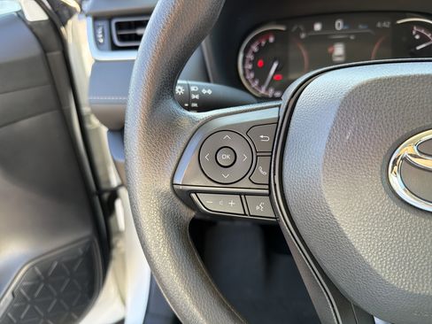 Certified 2025 Toyota RAV4 LE image 10