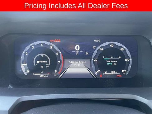 Used 2024 Toyota Tacoma TRD Off-Road AWD/4WD image 23